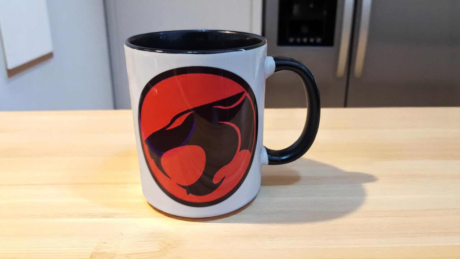ThunderCats Mug & Pin Set – Retro Cartoon Gift for 80s Fans