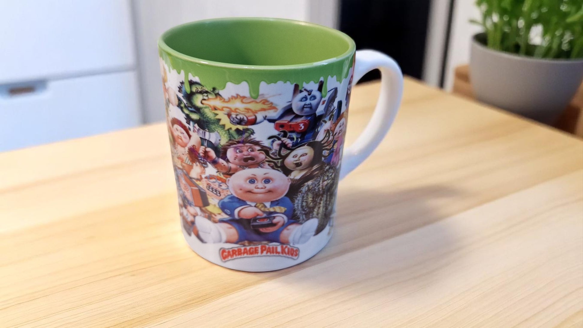 Garbage Pail Kids Mug – Retro 80s Collectible Ceramic Cup