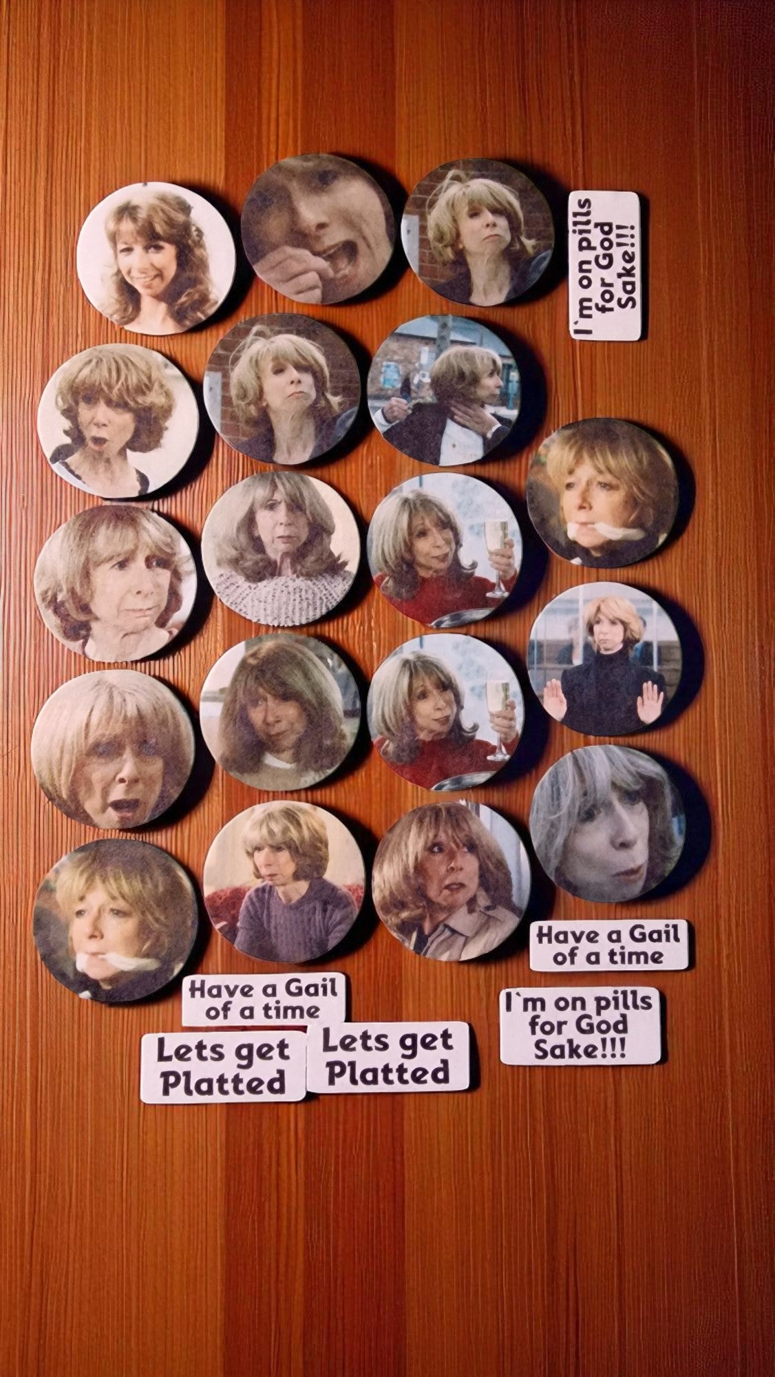Gail platt meme party cake toppers. Coronation street. EDIBLE pre cut cup cake decorations. Retro 80s and 90s 00s. Themed Party toppers.