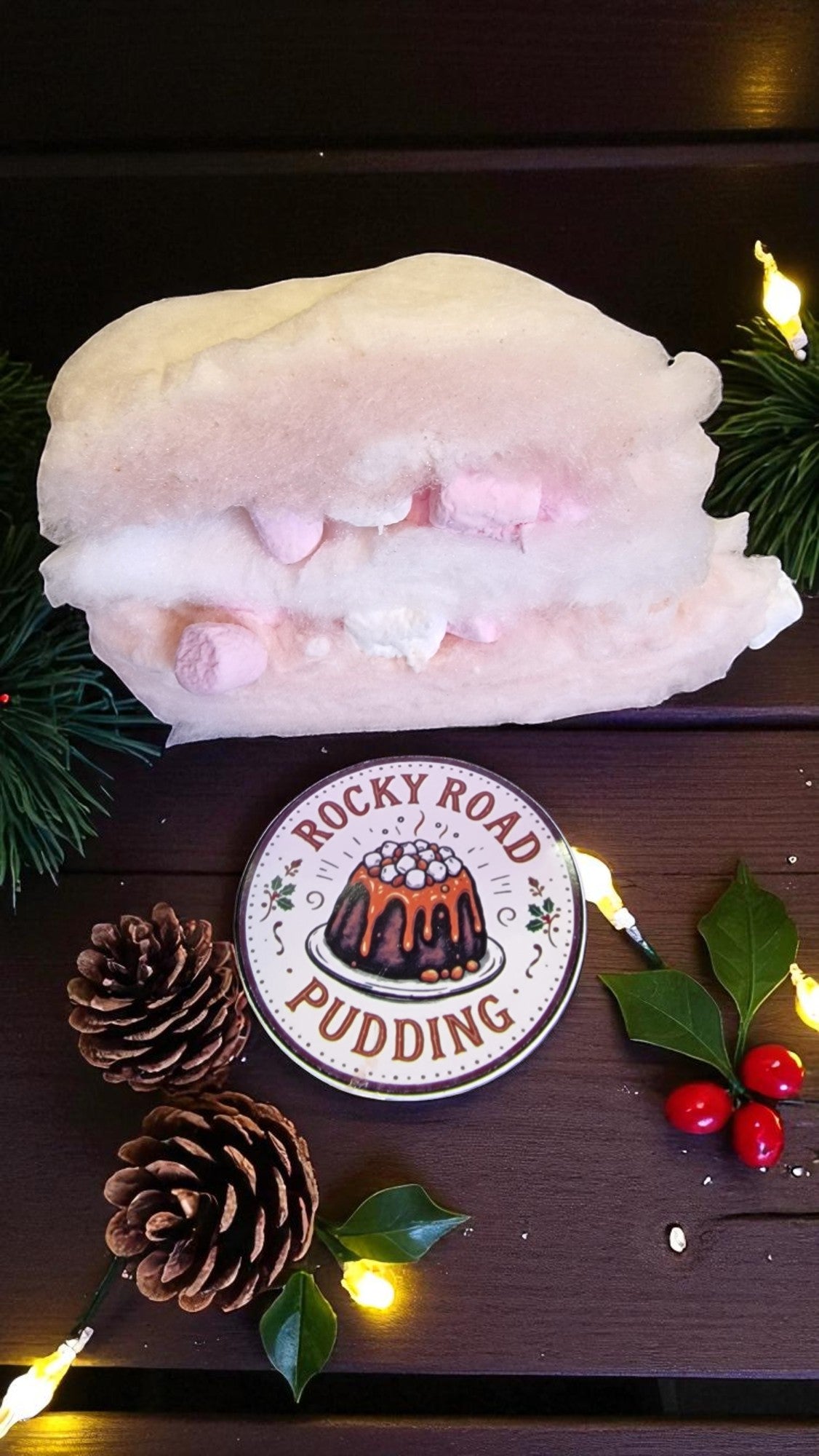 Christmas Pudding Candy Floss – Cupcake Style