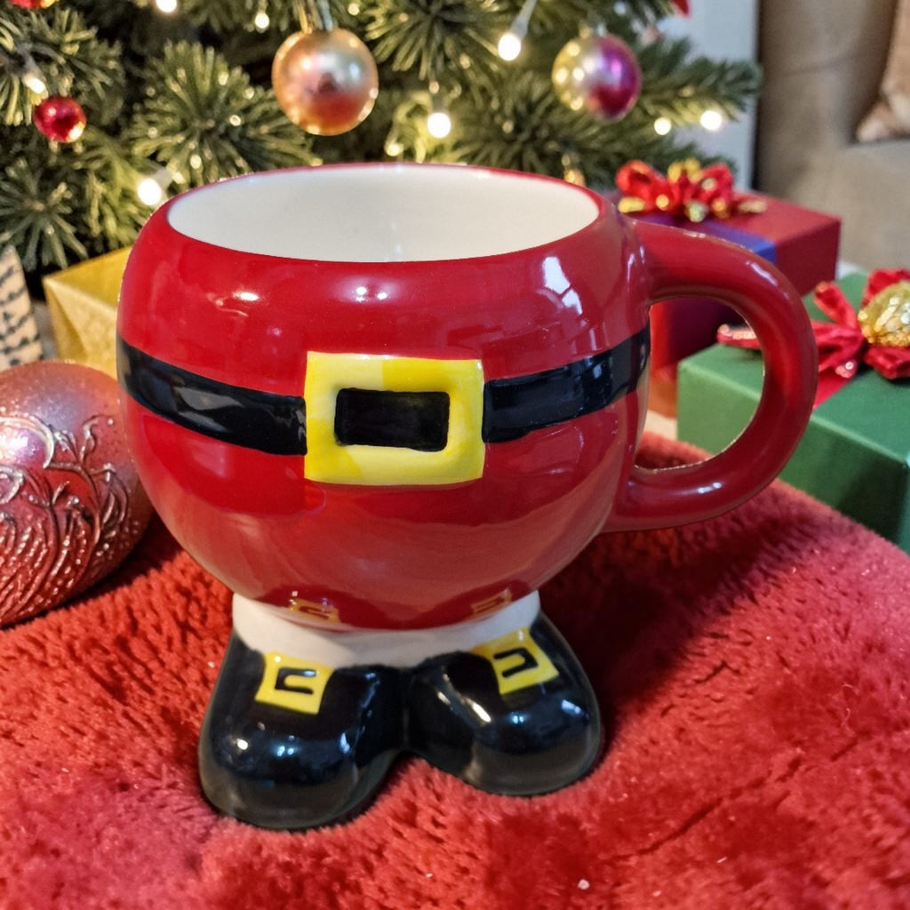 Santa Belt Ceramic Mug with Feet | Novelty Christmas Mug | Festive Hot Chocolate Cup | Dishwasher & Microwave Safe | Secret Santa Gift