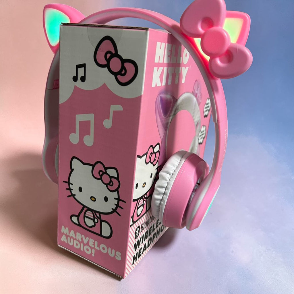 Hello Kitty Wireless Light-Up Headphones