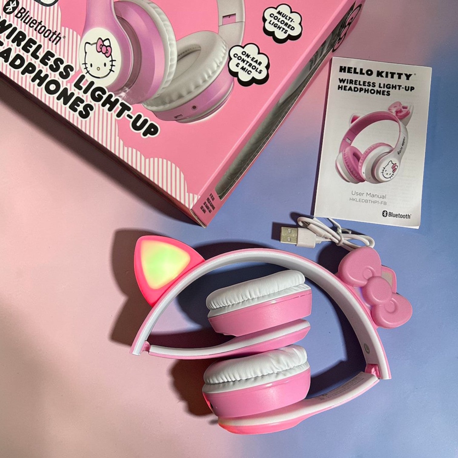 Hello Kitty Wireless Light-Up Headphones