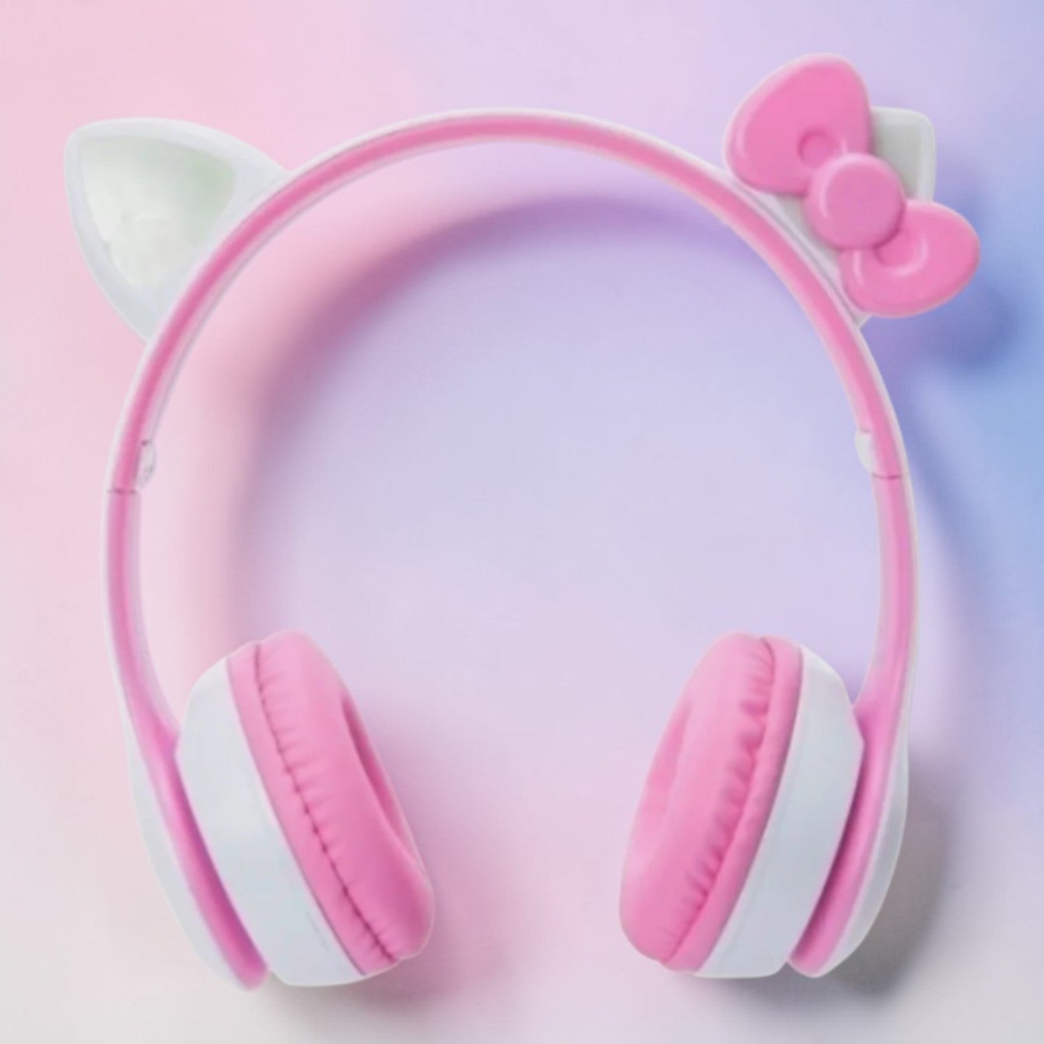 Hello Kitty Wireless Light-Up Headphones