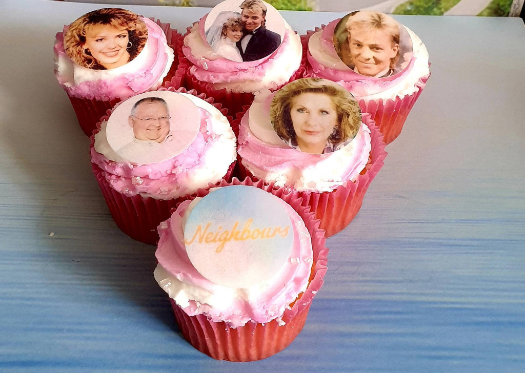 Neighbours themed precut edible cake toppers and retro mug gift set – 80s 90s party decorations, Kylie & Jason, Carl & Susan