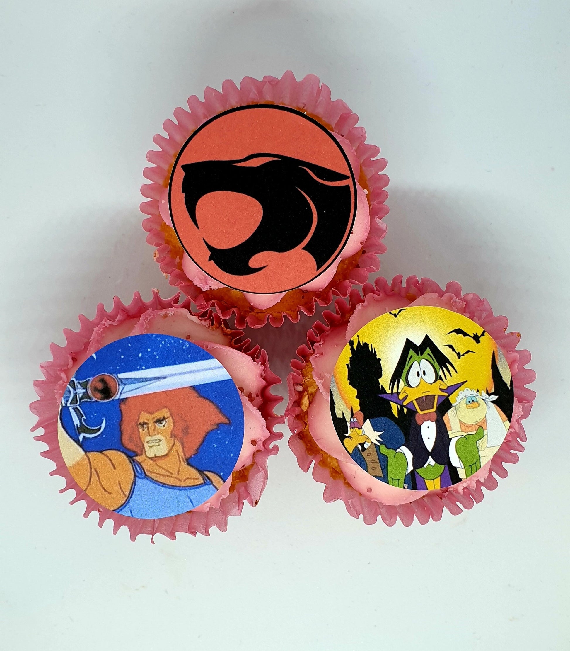 retro 80s party cake toppers FULLY EDIBLE pre cut cup cake decorations. Retro 80s and 90s 00s 10s 20s party. Themed Party toppers. Goonies,