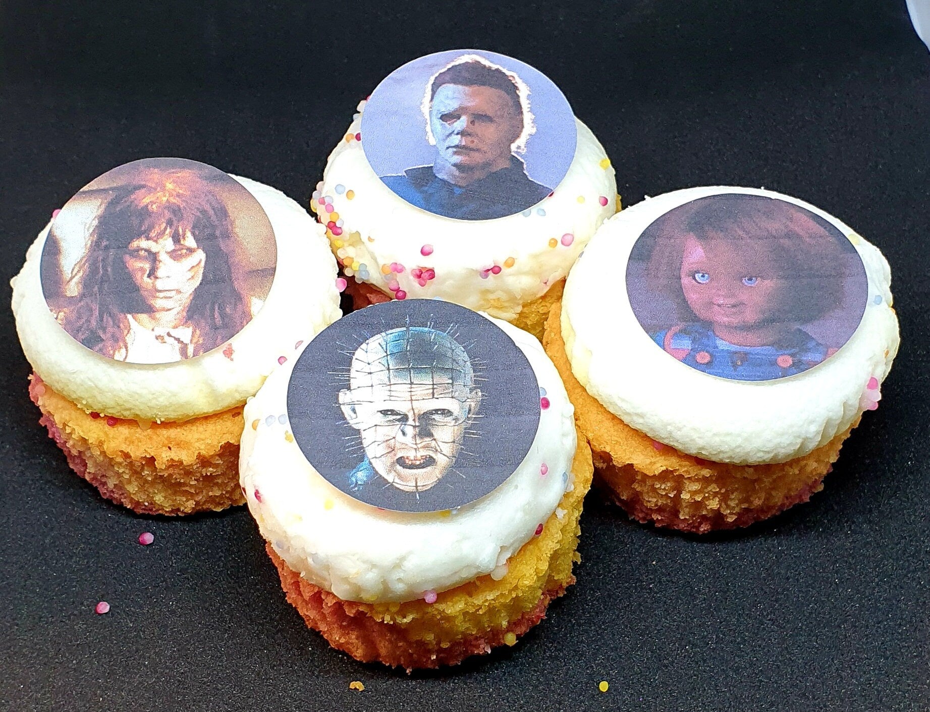 Halloween cake toppers scary movies x24 EDIBLE pre cut cake decorations party