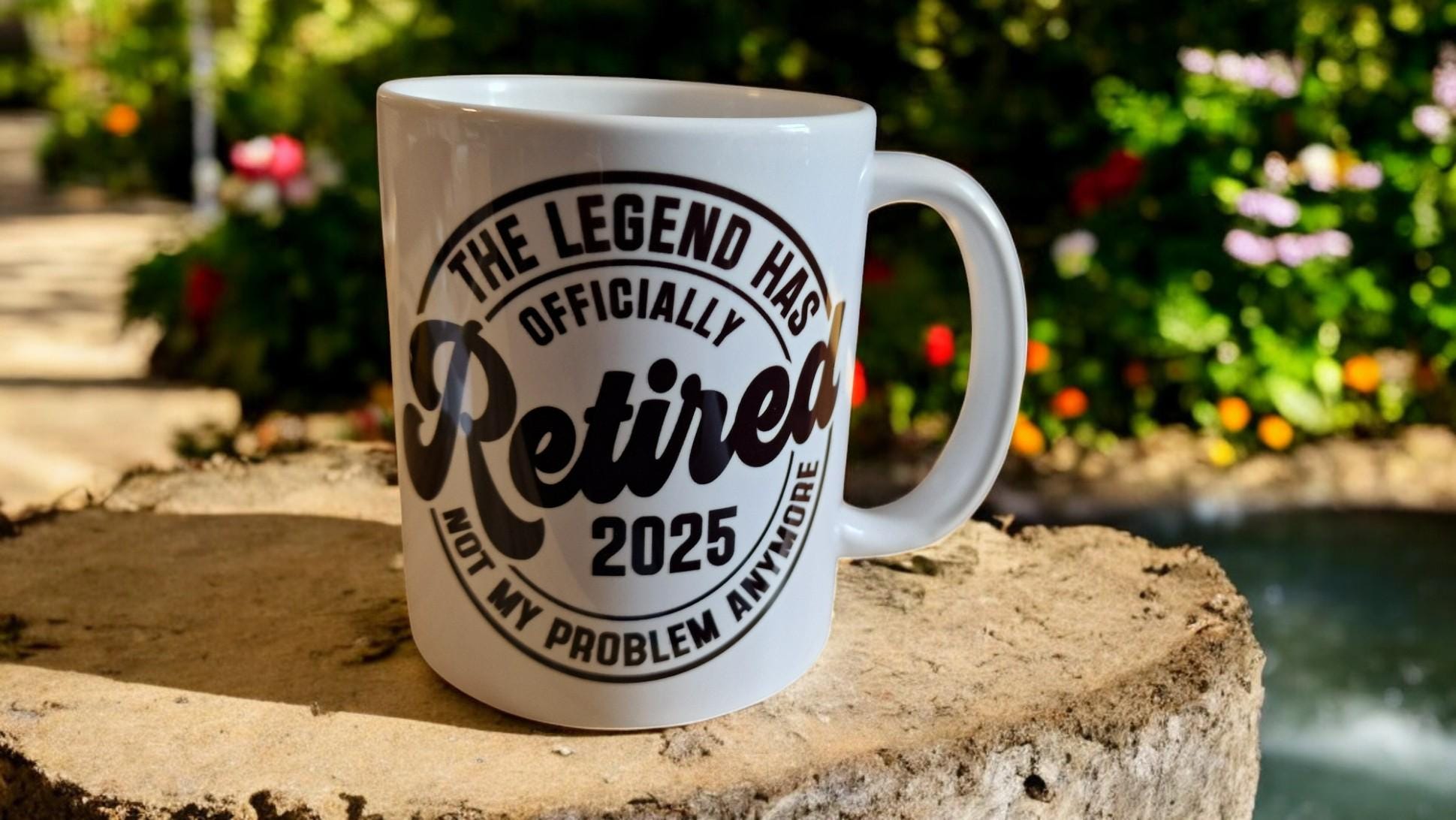 Retirement Mug 2025 – Officially Retired legend design, perfect leaving gift for coworker or friend