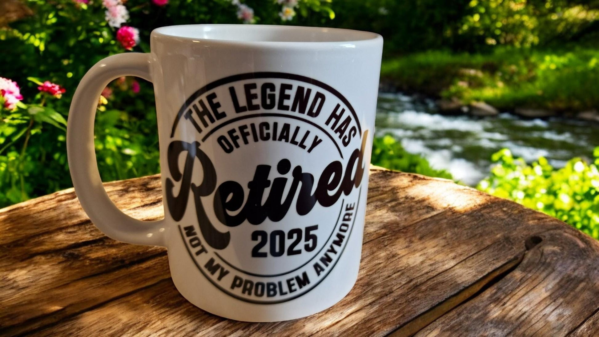 Retirement Mug 2025 – Officially Retired legend design, perfect leaving gift for coworker or friend
