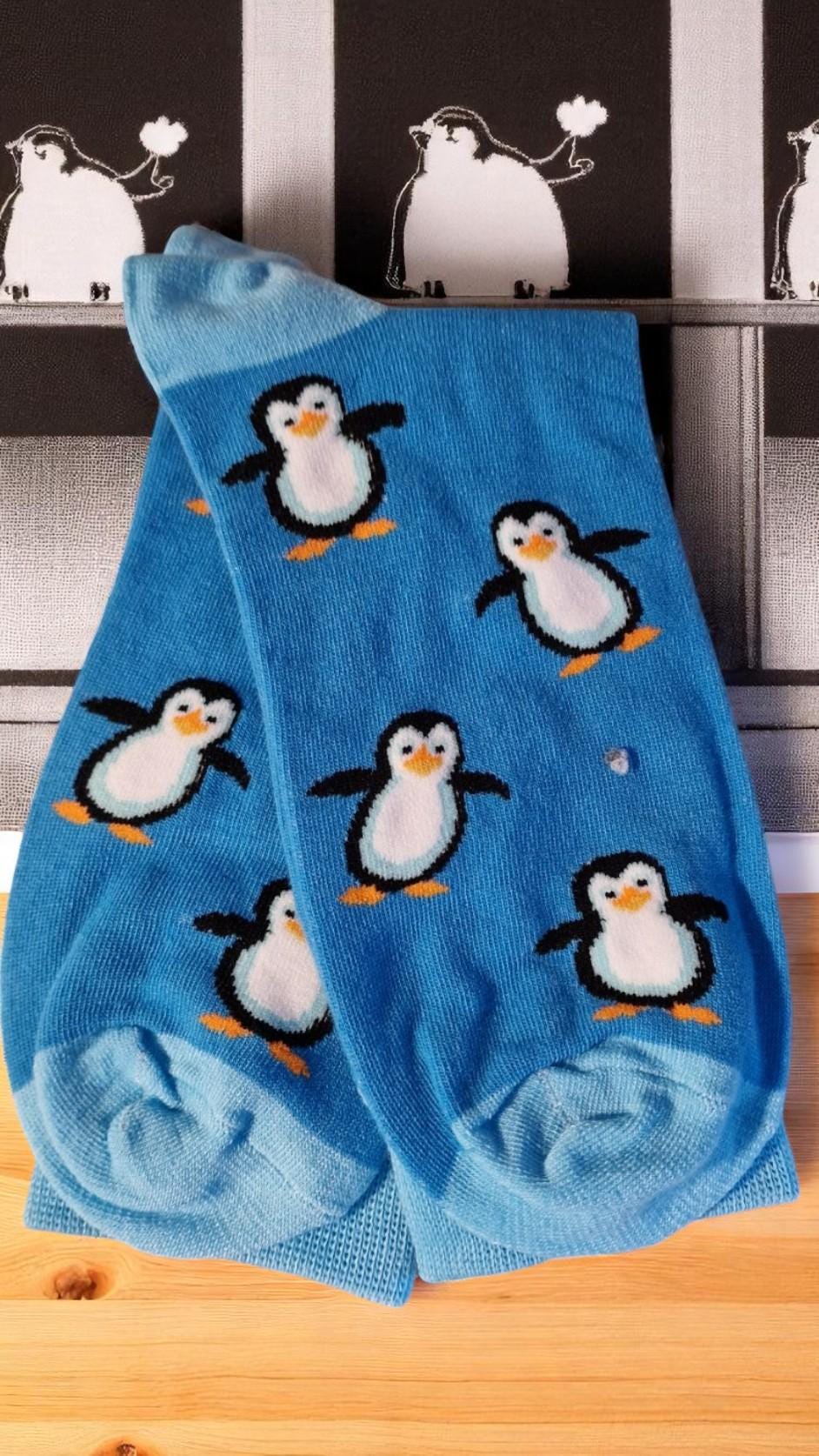 Penguin Style Socks Gift Box – Cute Blue Socks With Gift Tag, Cosy Novelty Gift For Adults