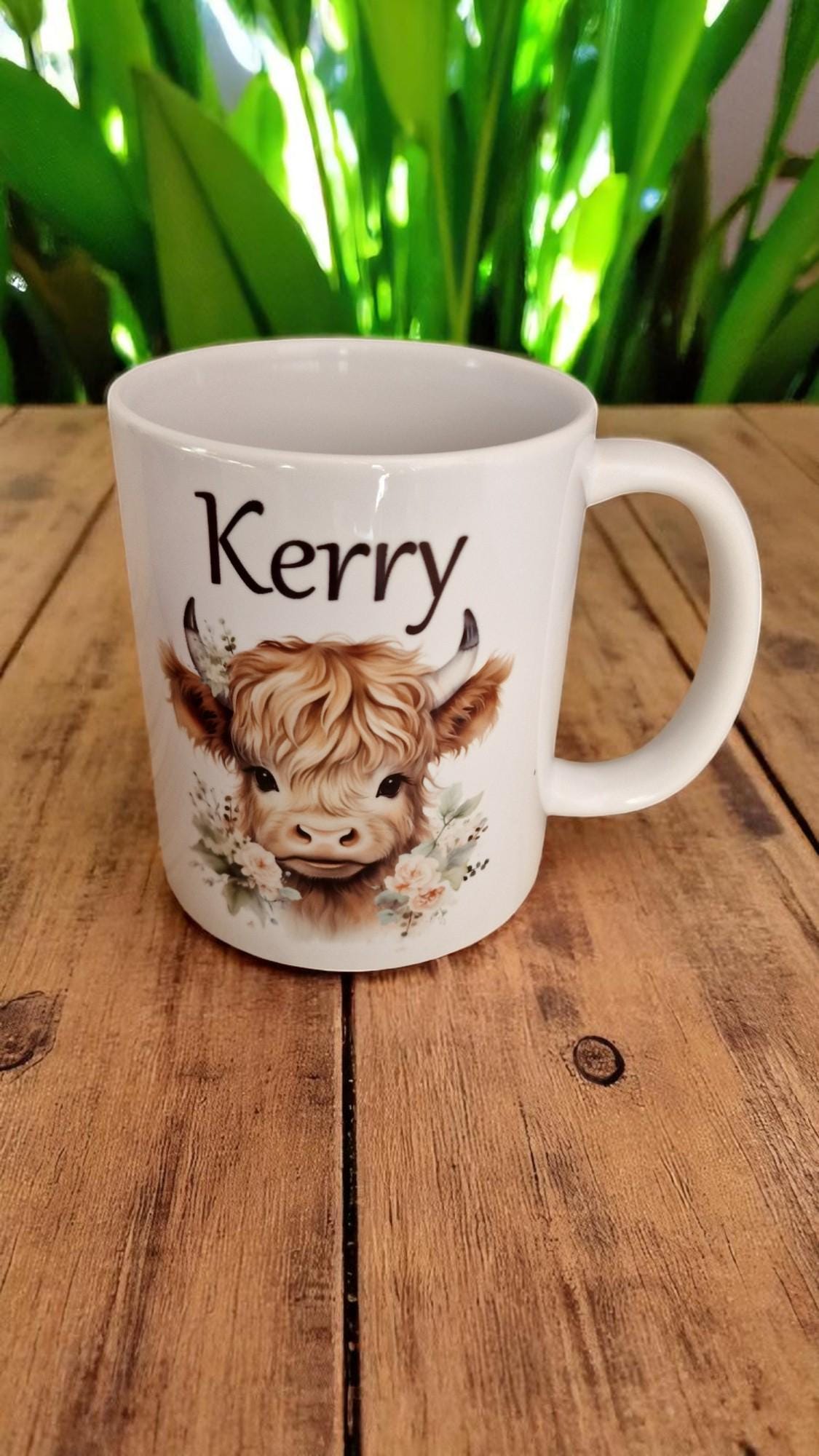 Personalised Highland Cow mug with custom name – cute farmhouse ceramic coffee/tea cup, perfect for birthdays or Christmas