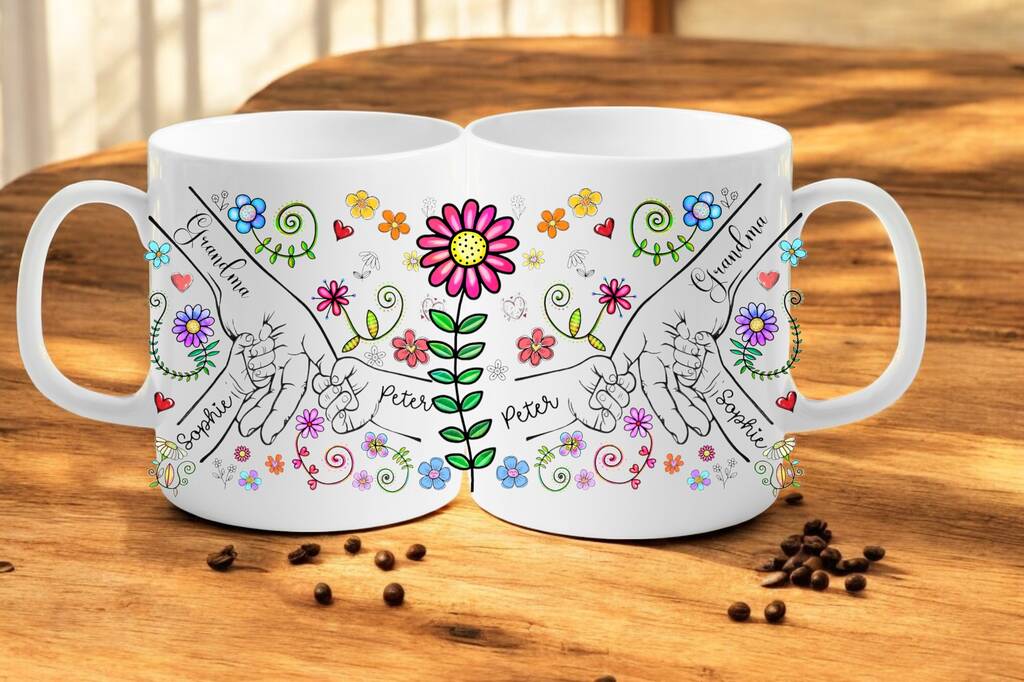 Personalised holding hands mug with up to 6 custom names – sentimental ceramic keepsake for family, friends, or couples